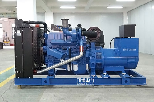 一臺(tái)全自動(dòng)柴油發(fā)電機(jī)組多少錢？