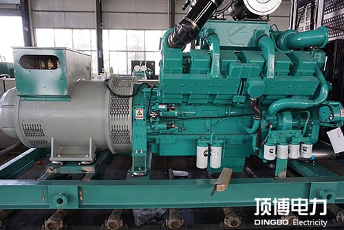 柴油發(fā)電機(jī)廢氣渦輪增壓器進(jìn)行清洗、檢查的具體方法。